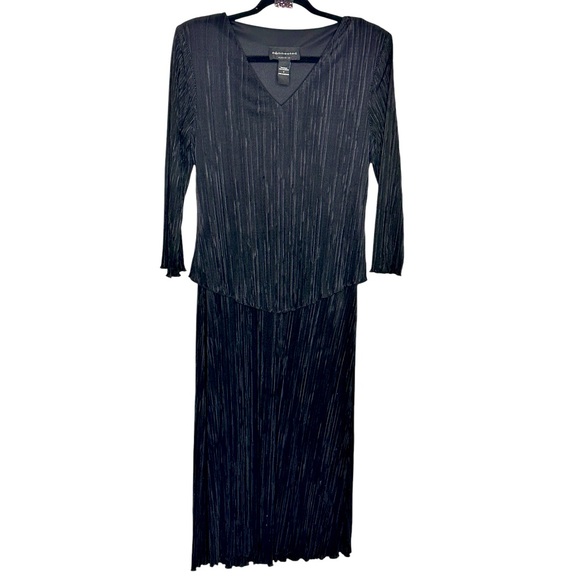 Connected Apparel 2 Tier Blue Dress.           Size: 8 - Picture 1 of 4